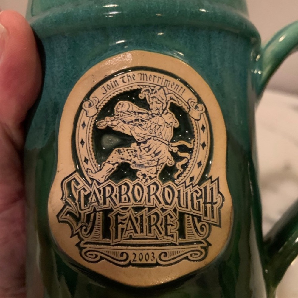 Scarborough Faire 2003 Green Pottery Mug “Join The Merriment” - Picture 6 of 10